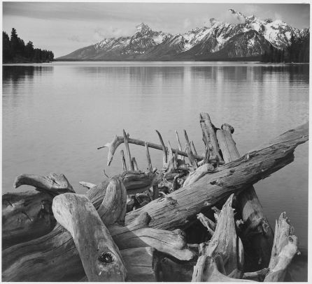 1024px-Ansel_Adams_-_National_Archives_79-AA-G06